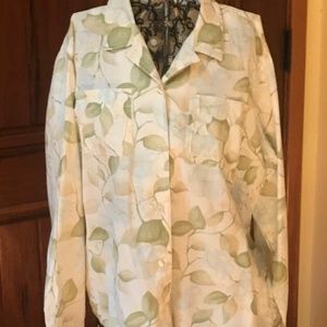 Petite Blouse Liz Claiborne foliage Size Medium
